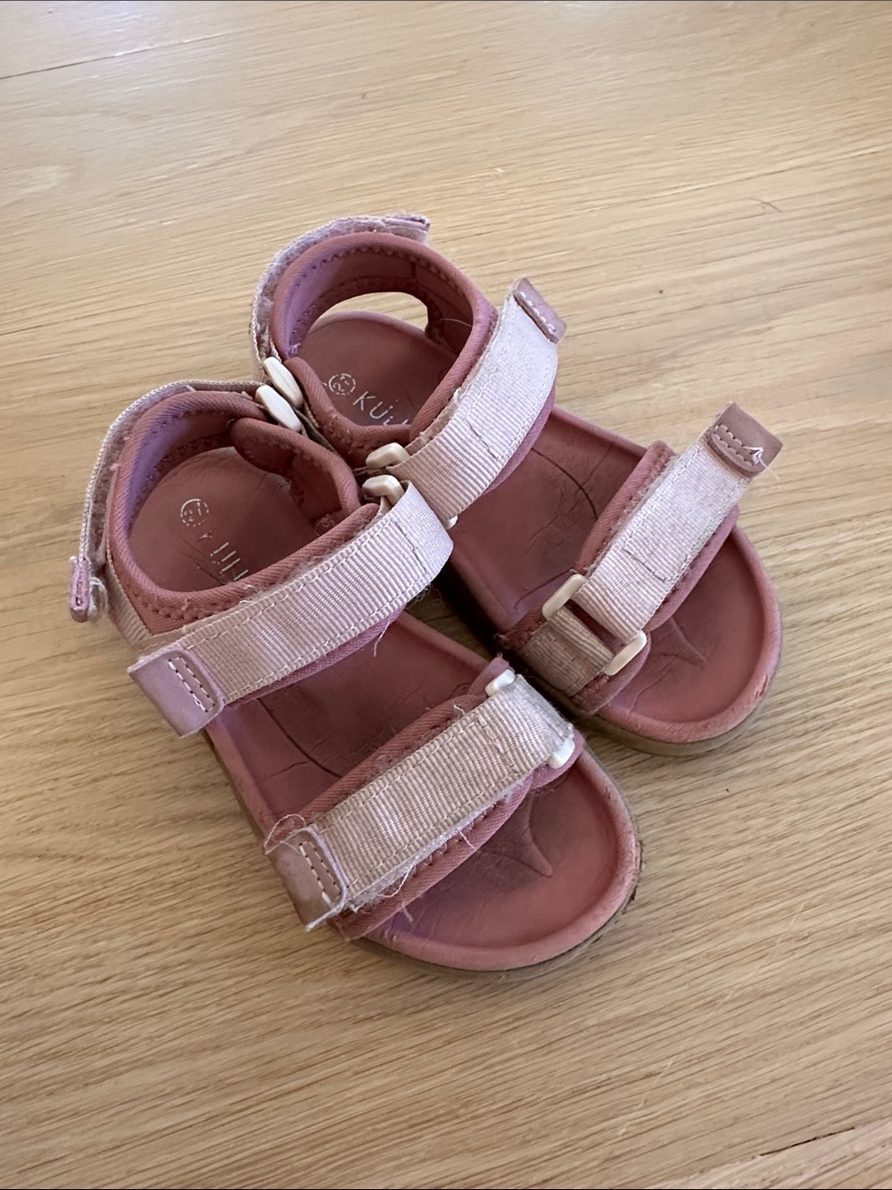 Kuling Kids Pink Hook-and-Loop Outdoor Sandals